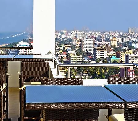 The Penthouse Above Sea Apartment Dehiwala-Mount Lavinia Luaran gambar
