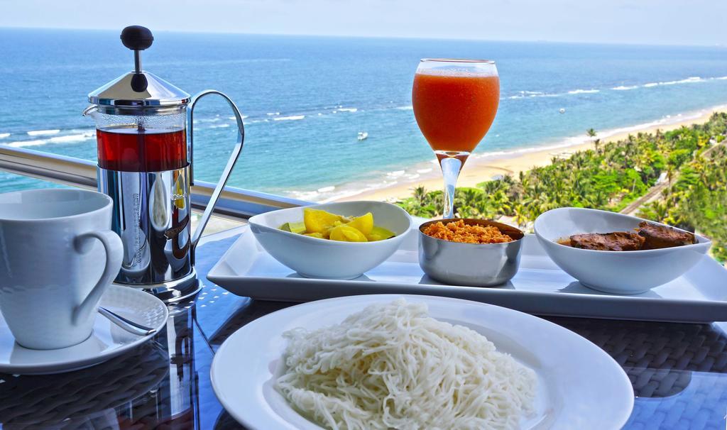 The Penthouse Above Sea Apartment Dehiwala-Mount Lavinia Luaran gambar